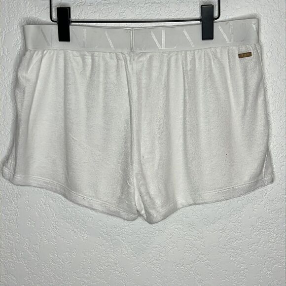 NWT ALALA Terry Short in White Large Revolve - Picture 6 of 14